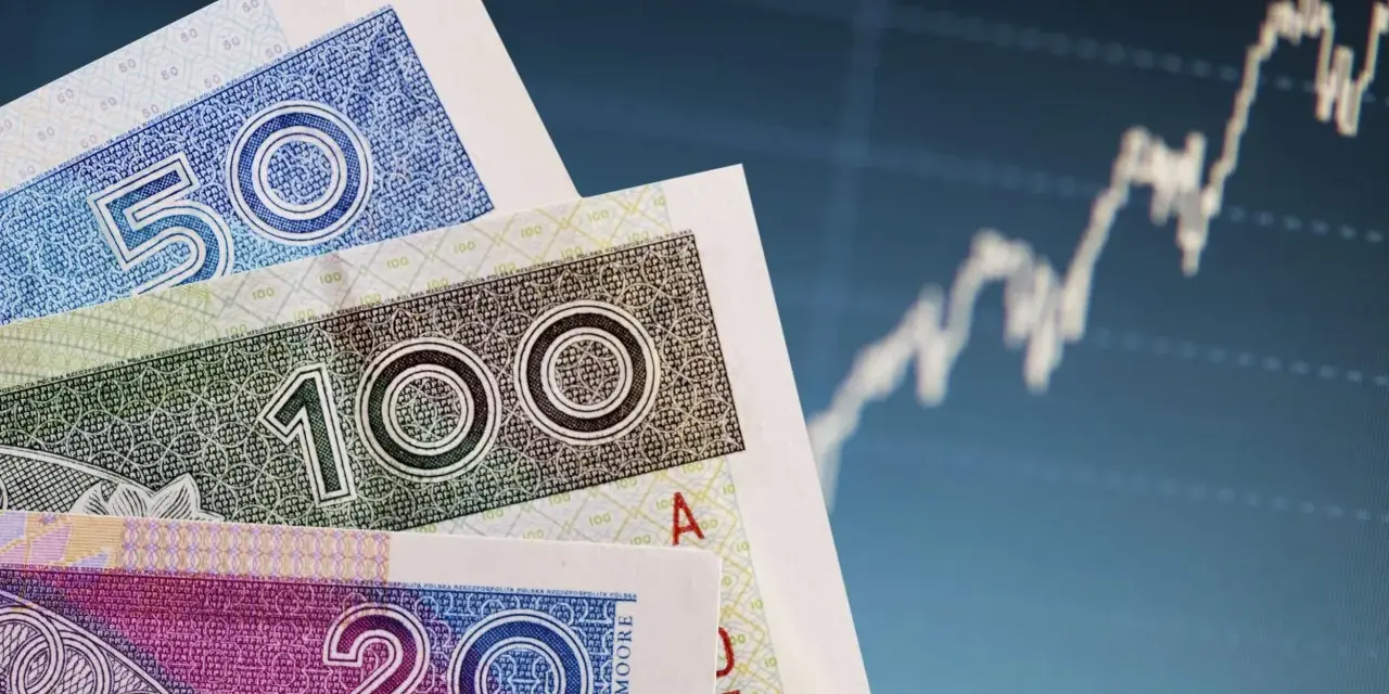 Polskie banknoty 20, 50, 100 zł na tle wykresu giełdowego. Bankowy fundusz gwarancyjny chroni depozyty do 100 tys. euro.